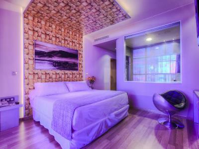 Hotel Nh 4*
